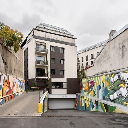 Lazynest - Modern Apartment With Parking & Balcony Bucarest Extérieur photo
