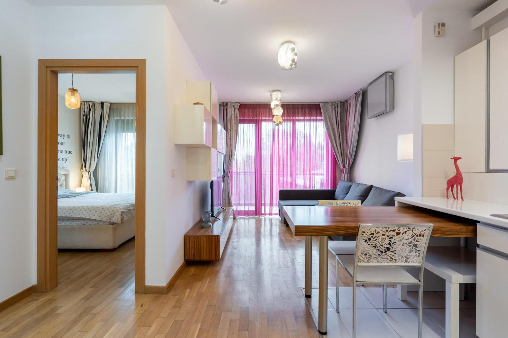 Lazynest - Modern Apartment With Parking & Balcony Bucarest Extérieur photo