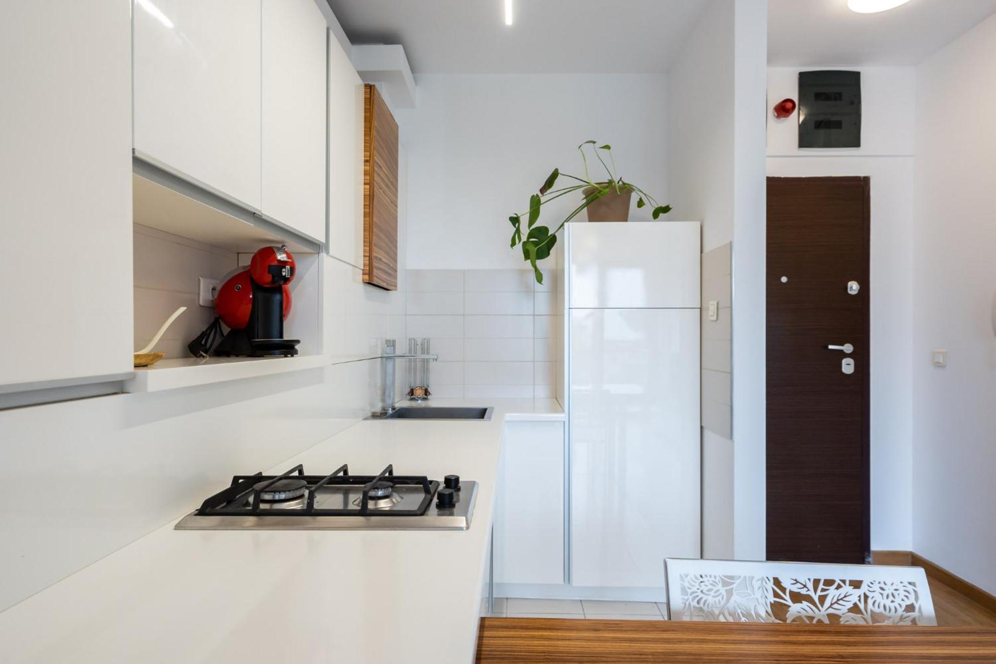 Lazynest - Modern Apartment With Parking & Balcony Bucarest Extérieur photo